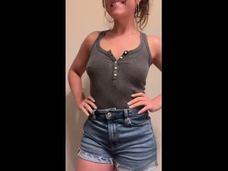 young girl shows her charms | young porn | girls 18